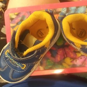 Toddler Tennis Shoes